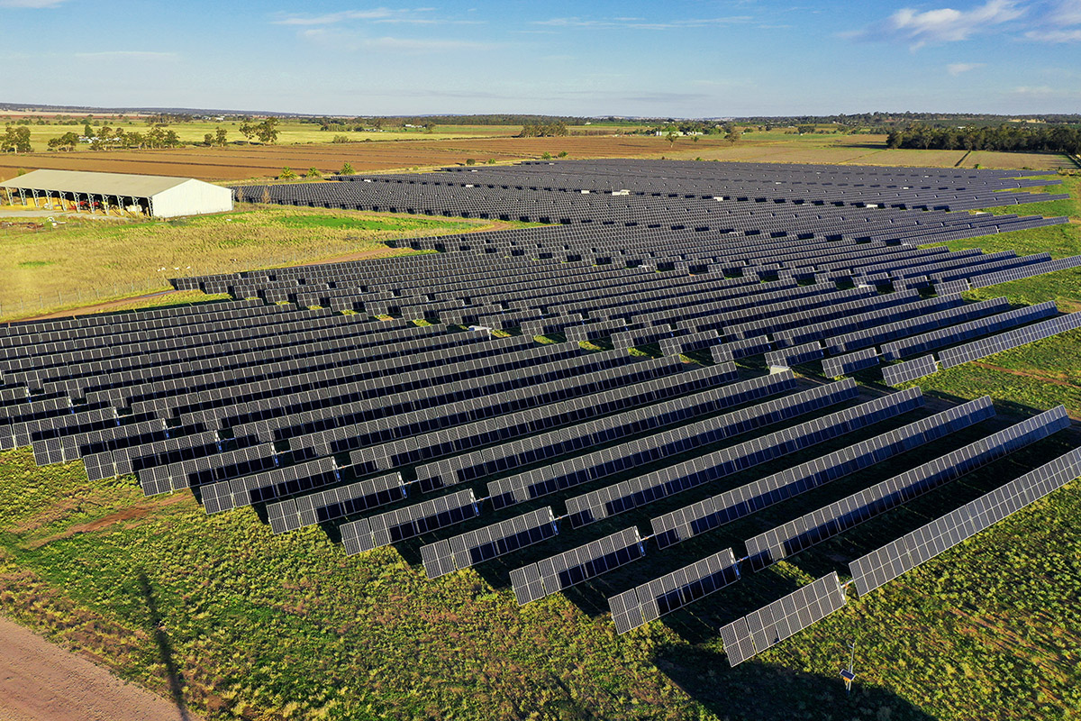 Fotovoltaick elektrrny Leeton a Fivebough v Austrlii, zdroj: Photon Energy